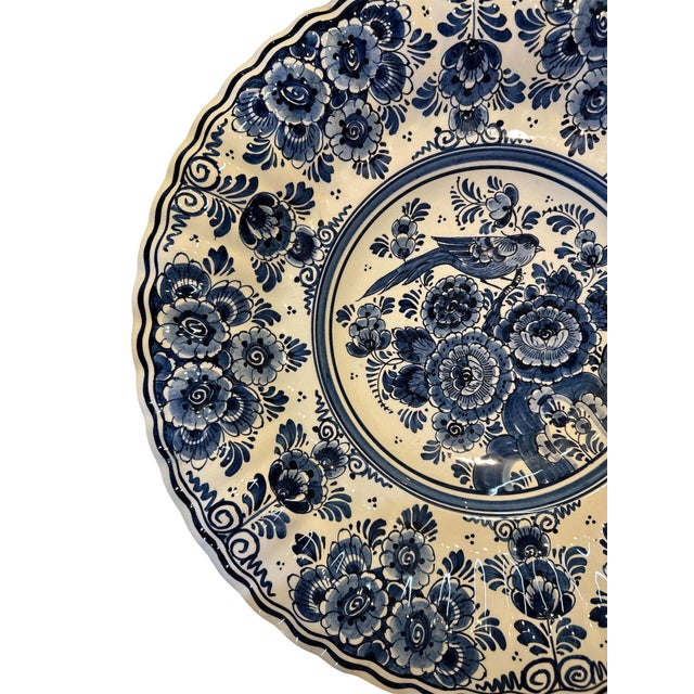 Chinoiserie 1950s Large Hand Painted Delft Platter For Sale - Image 3 of 9