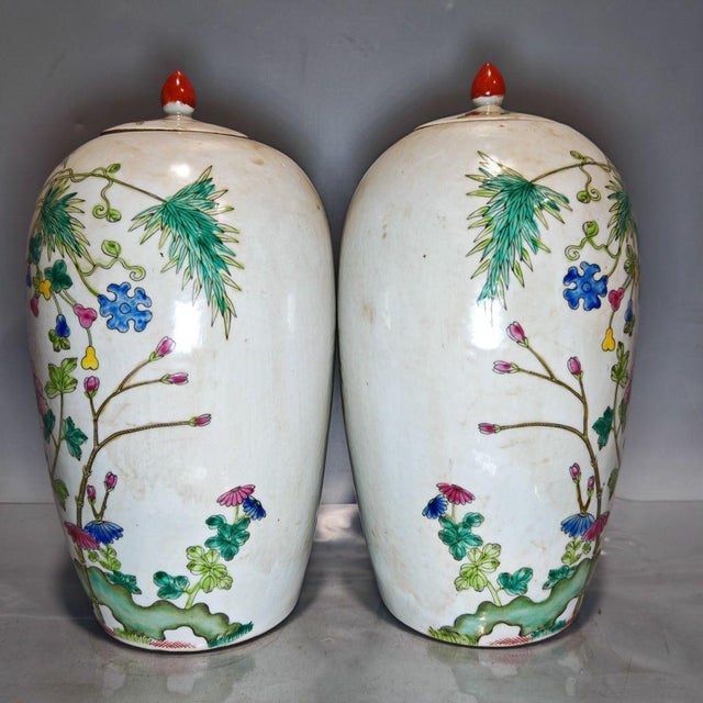 Chinoiserie Vintage Chinoiserie Famille Rose Floral & Bird Lidded Jars - A Pair For Sale - Image 3 of 9