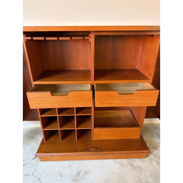 Mid Century Paneled Doors Cabinet With Green Marble-Look Top For Sale In Miami - Image 6 of 17