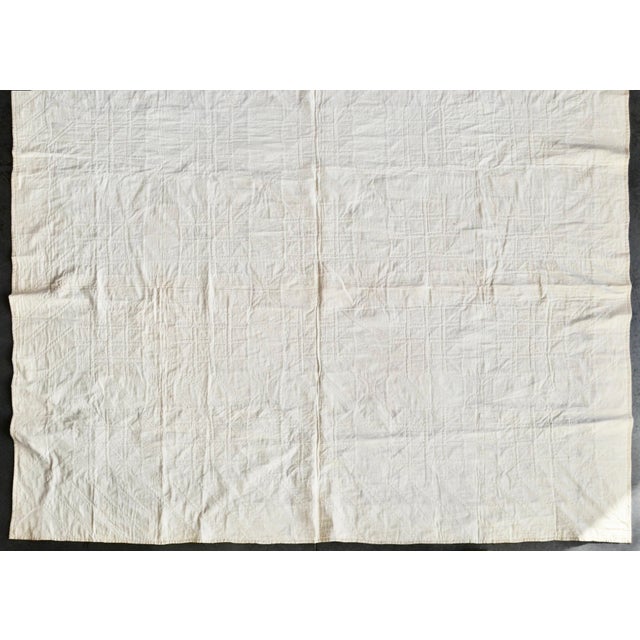 Early 20th C Red and White Pinwheel Style Pattern Hand-Stitched Cotton Quilt For Sale - Image 6 of 16