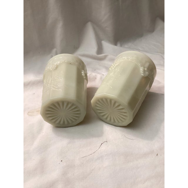 Westmorland Pair of Vintage Westmoreland Milk, Glass Tumblers With Chrysanthemum and Lincoln Swag Detail Detailing For Sale - Image 4 of 5