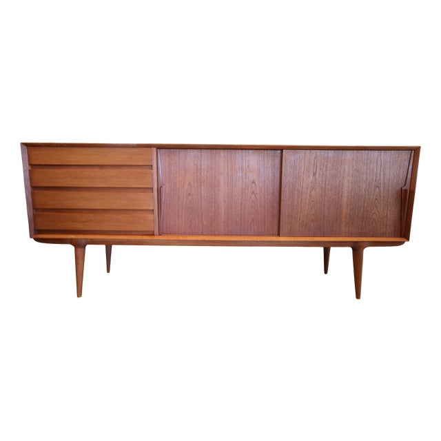 Teak Model 18 Sideboard by Gunni Omann for Omann Jun Møbelfabrik, 1960s For Sale