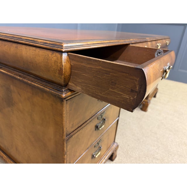 1920s Burr Walnut Partners Pedestal Desk from Maple & Co., 1920s For Sale - Image 5 of 18