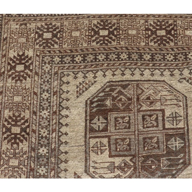 Mid 20th Century Mid 20th Century Hand-Knotted Turkomen Ersari Rug in Wool With All-Over Repeating Gul Design For Sale - Image 5 of 13