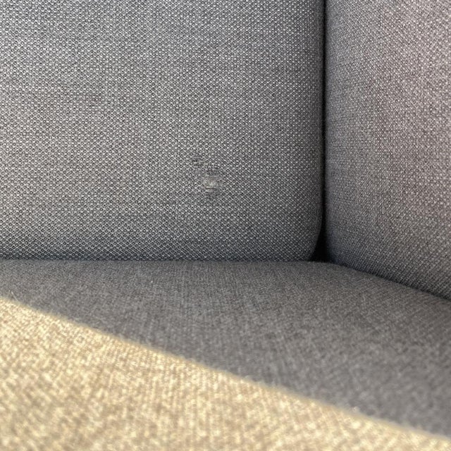 Scandinavian GE-285 3-Seater Sofa in Acacia Wood and Wool by Hans J. Wegner for Getama, 2017 For Sale - Image 12 of 14