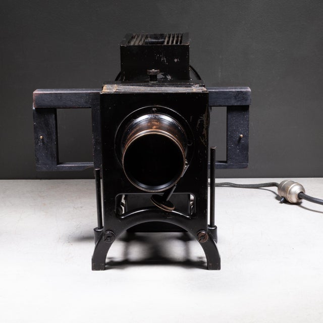 Metal Antique Baush & Lomb Baloptican Magic Lantern Slide Projector and Original Case c.1911 For Sale - Image 7 of 17