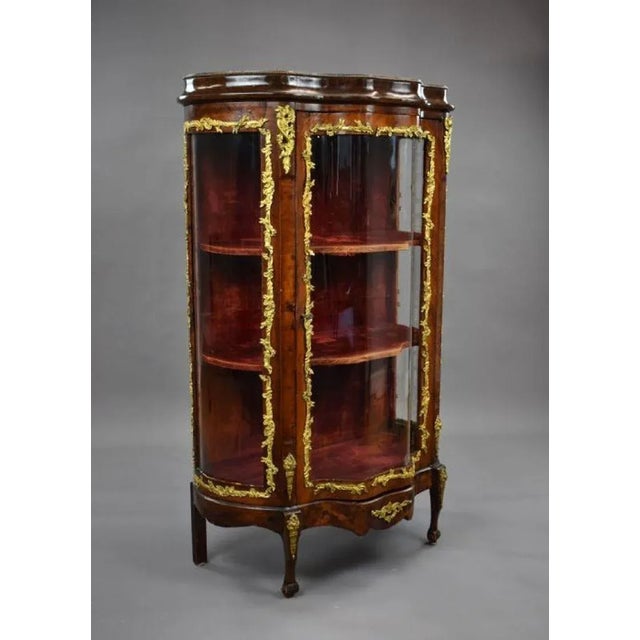 Antique French Serpentine Vitrine, 1870 For Sale - Image 6 of 10