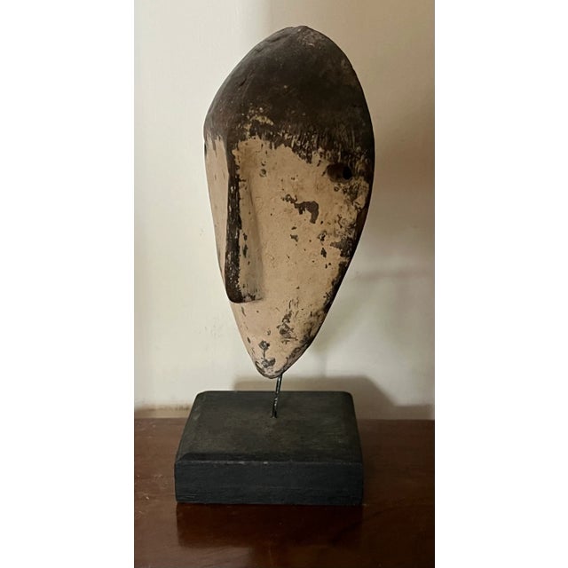 Wood Carved Wood & Paint Decorated Lega Passport Mask For Sale - Image 7 of 13