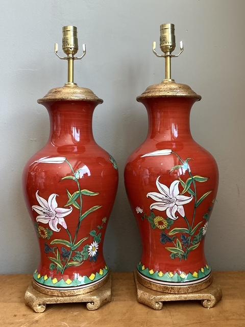 Vintage Hand Painted Glazed Ceramic Lamps - A Pair - Detail view