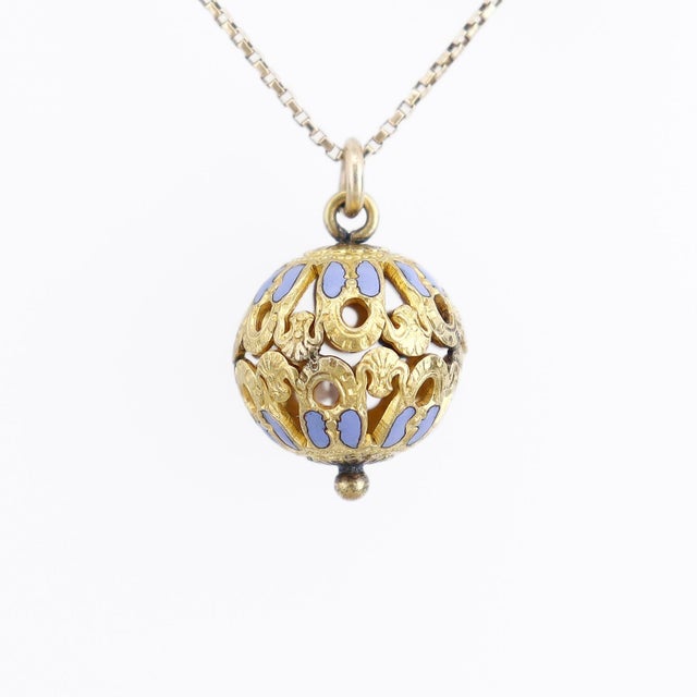 Antique Victorian / Aesthetic Enamel & Gold Plated Bracelet Charm or Fob For Sale - Image 4 of 11