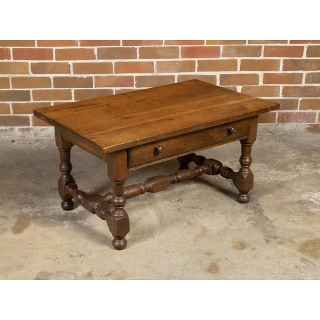 English 19th Century Oak Coffee Table with Single Drawer and Turned Base For Sale In Atlanta - Image 6 of 12