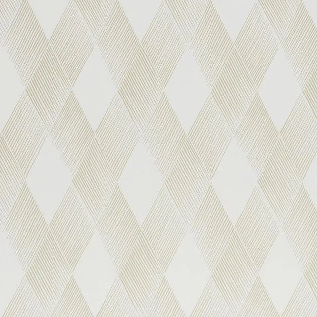 A mid-scale basketweave pattern with a hand painted look that's delightfully subtle and utterly chic. Printed on a crisp...