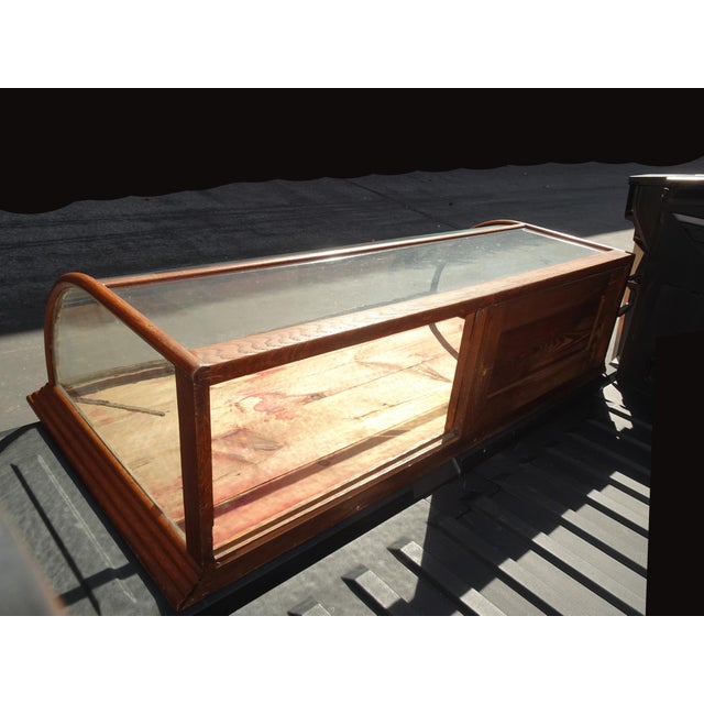 Antique Mercantile Store Curved Glass Counter Top Display Case Murray Spink & Co For Sale In Los Angeles - Image 6 of 11