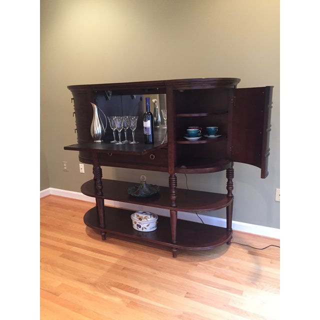 2000 - 2009 Lane Stockbridge Ventport Storage and Bar Cabinet For Sale - Image 5 of 8