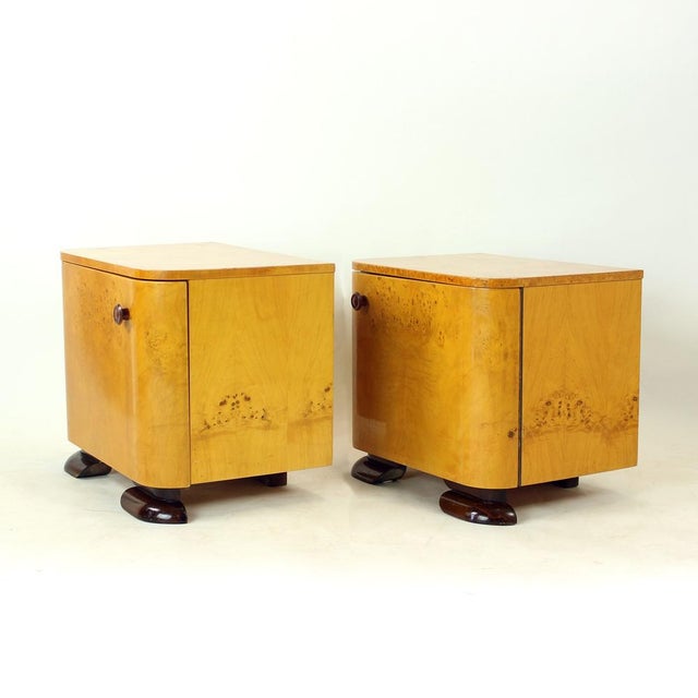 Art Deco Bedside Tables in Root Veneer, Former Czechoslovakia, 1940s, Set of 2 For Sale - Image 10 of 17