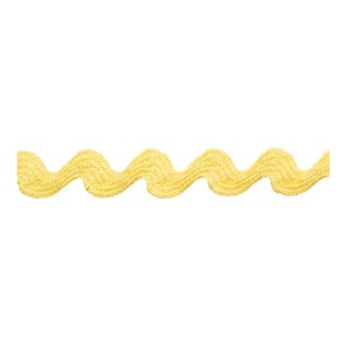 Sample - Schumacher Ric Rac Tape Small Tape in Yellow For Sale