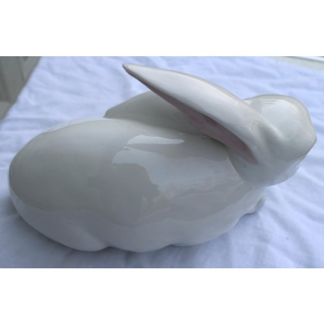 Traditional Large Italian Ceramic White Bunny Rabbit Statue for Intrada For Sale - Image 3 of 13