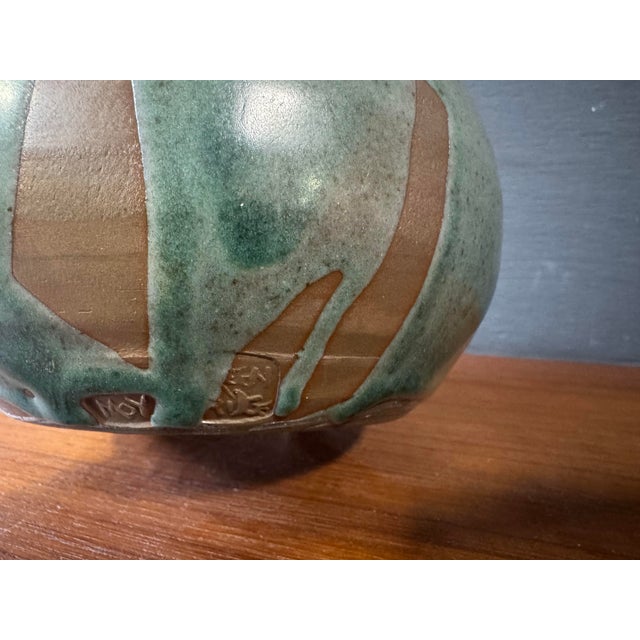 Mid 20th Century Studio Pottery Signed For Sale - Image 10 of 10