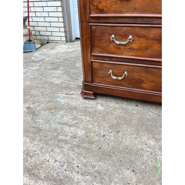 Mid 19th Century French 19th Century Louis Philippe Walnut Chest of Drawers For Sale - Image 5 of 12