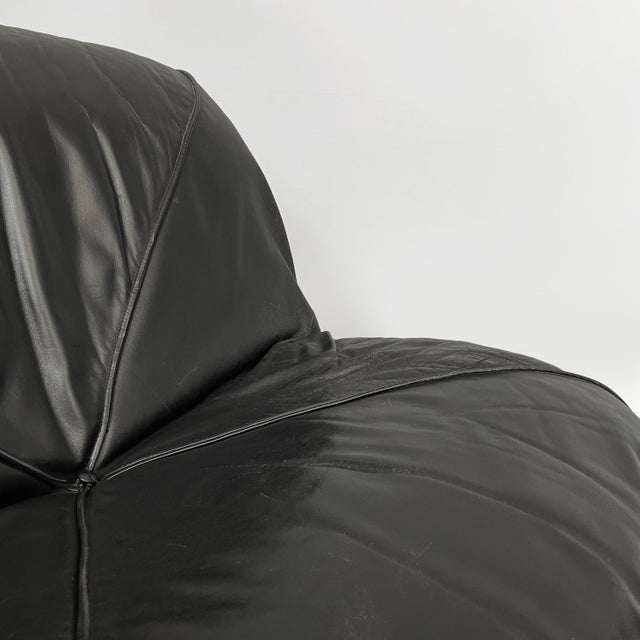 Set of Space Age French Black Leather Armchair Ottoman from Airborne, 1970s For Sale - Image 6 of 18
