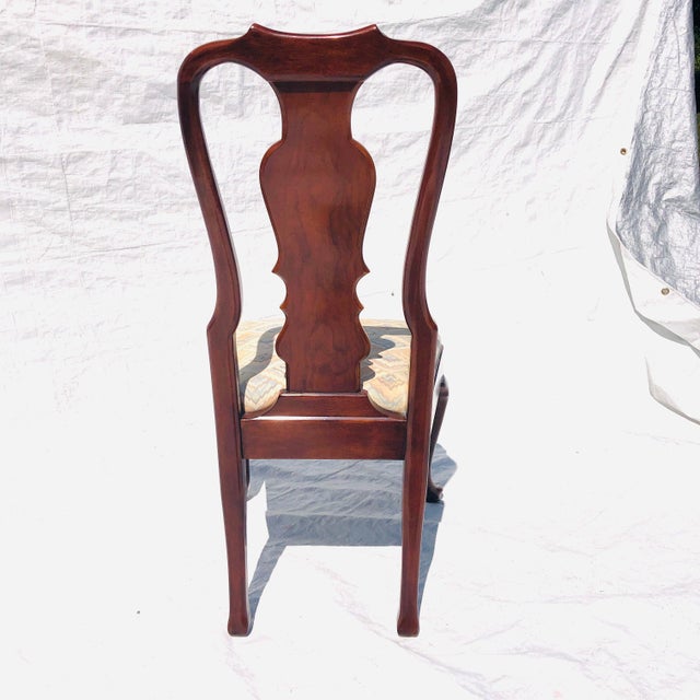 1990s Henredon "Salem" Queen Anne Style Solid Cherry Dining/Side Chair