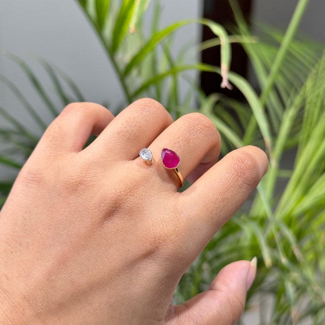 Pear Cut 1.45ct Ruby Diamond Open Face Modern 14k Gold Ring Size 5 For Sale - Image 9 of 18