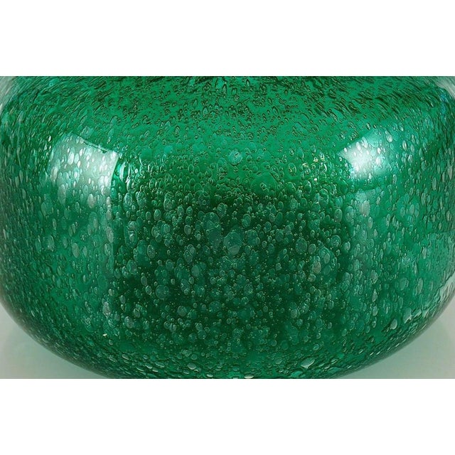 Vintage Emerald Pulegoso Vase with Gold Rim by Livio Seguso for Bisazza, 1993 For Sale - Image 9 of 17