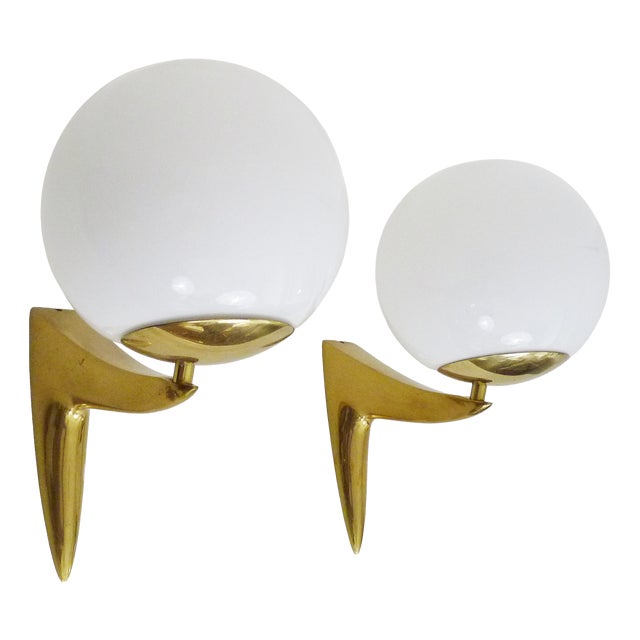 Vintage Wall Lights in Brass and Opaline Glass, 1980s, Set of 2 For Sale
