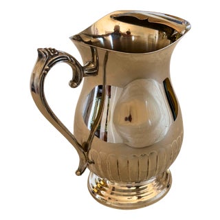 French Silver-Plated Water Pitcher with Bird-Shaped Ice Guard and Floral Handle, 1930 For Sale