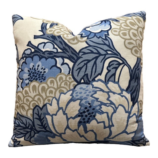 Handcrafted Decorative Pillow Case For Sale