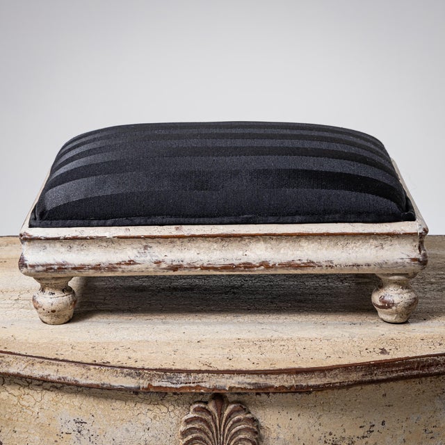 Wood Small Antique Grey-Painted Ottoman, 1800s For Sale - Image 7 of 7