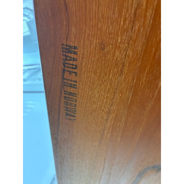 Sienna Mid Century 1960's Bendt Winge Teak Dining Table Norway For Sale - Image 8 of 12