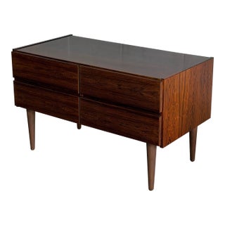 Vintage Danish Modern Rosewood 4 Drawer Dresser Chest Mid Century Scandinavian Cabinet For Sale