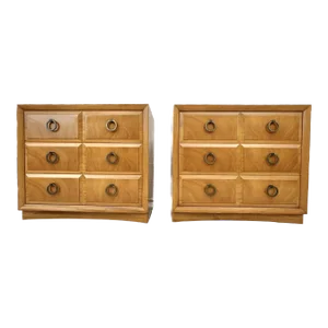t.h. Robsjohn-Gibbings Widdicomb Pair of Bedside Tables / Chests