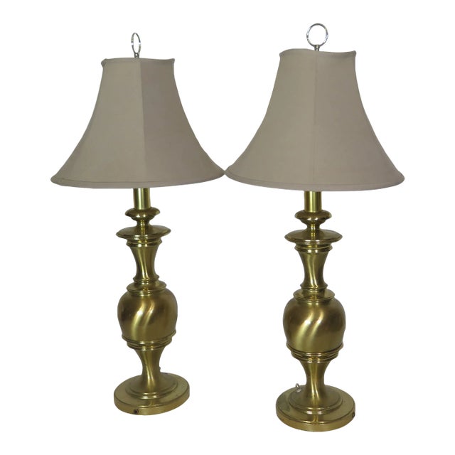 1960s American Classical Brass Lamps With Shades - a Pair For Sale