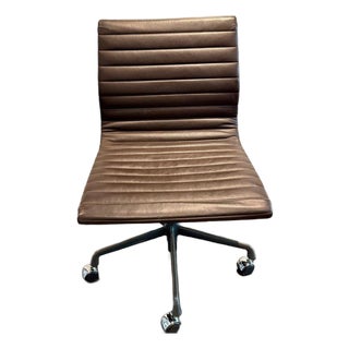 Herman Miller Eames Aluminum Group Management Chair Ea335 For Sale