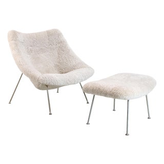 Set of F157 Oyster Armchair and Ottoman in Sheepskin by Pierre Paulin, 1950s For Sale