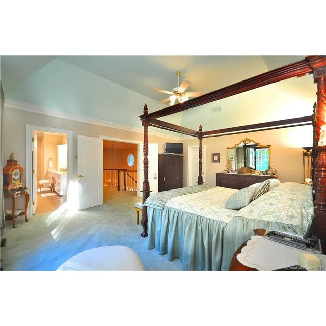 Victorian Late 19th Century Magnificent Antique Carved Mahogany Four-Poster King Bed For Sale - Image 3 of 7