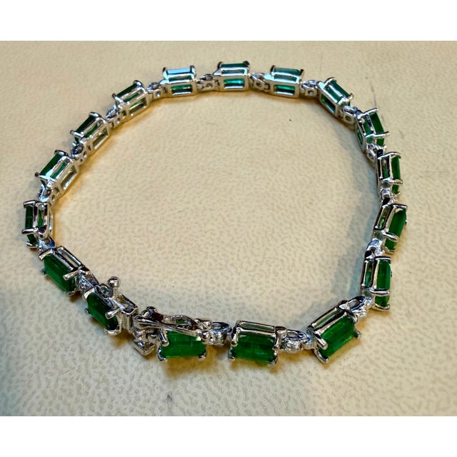 Metal 9 Carat Emerald Cut Emerald and Diamond Tennis Bracelet 14 Karat White Gold For Sale - Image 7 of 8