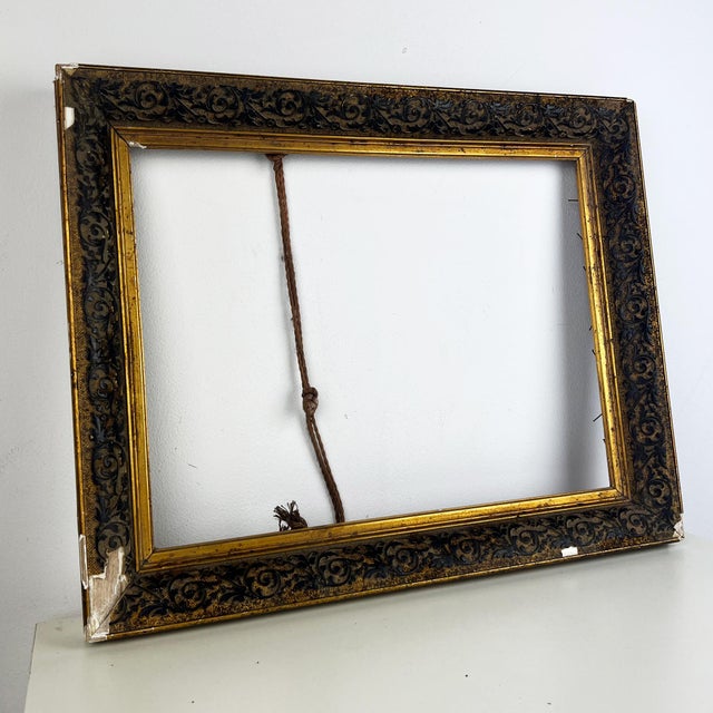 Antique Italian Gesso and Wood Picture Frame For Sale - Image 3 of 11
