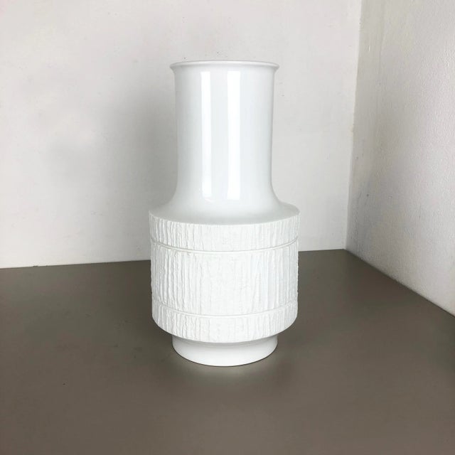 Op art porcelain vase extra large producer: thomas, germany designer: richard scharrer decade: 1970s description: this...
