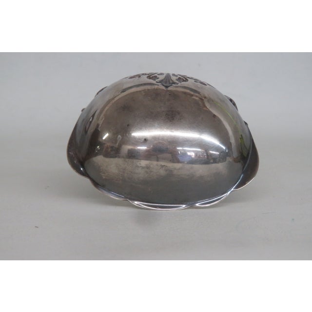 1847 Rogers Bros Large Punch Soup Ladle 1904 Xs Triple Silverplate Utensil 5004b For Sale In Miami - Image 6 of 12