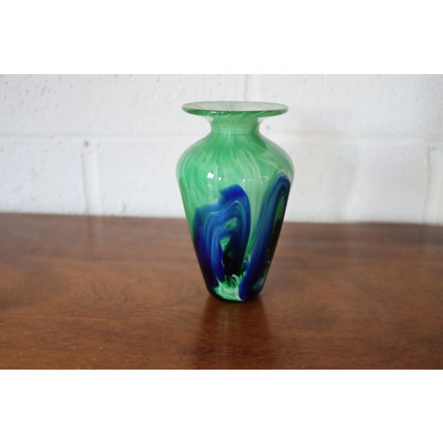 Two-Toned Art Glass Vase For Sale In Philadelphia - Image 6 of 6