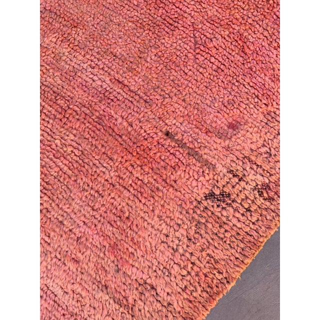 1980s Moroccan Pink Area Rug - 5'3" X 15'4" Ft For Sale - Image 5 of 9