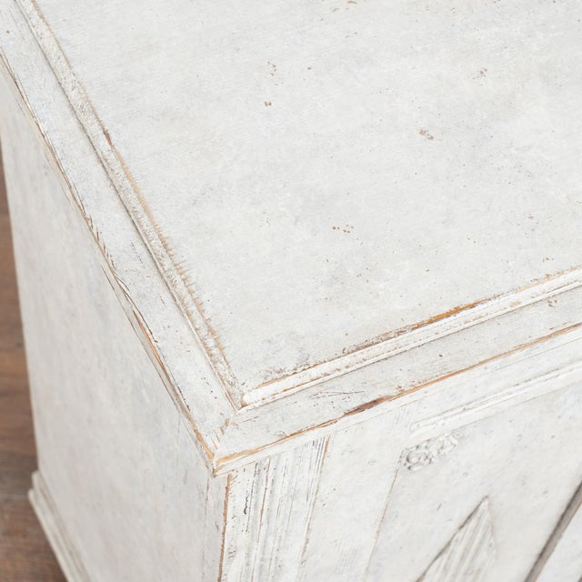 Pair of 19th Century Swedish Gustavian White Painted Cabinets Nightstands For Sale - Image 12 of 17