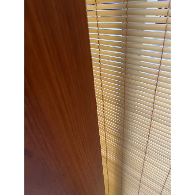 A Pair of Vintage Single-Column Danish Teak Bookcases With Cabinet Storage. Circa 1970s For Sale - Image 13 of 17