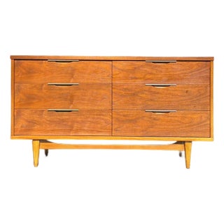 Fully-Refinished Mid Century Kent Coffey Tableau Sixer For Sale
