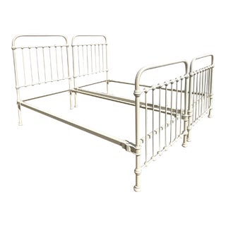Early 20th Century Boho Wrought Iron Twin Beds - a Pair For Sale