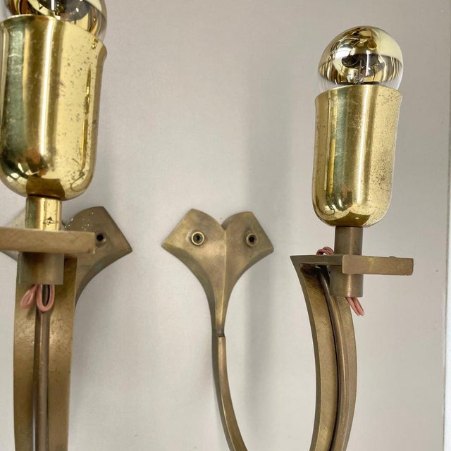 Gold Large Brutalist Bronze Brass Wall Sconces, Italy, 1970s, Set of 2 For Sale - Image 8 of 16