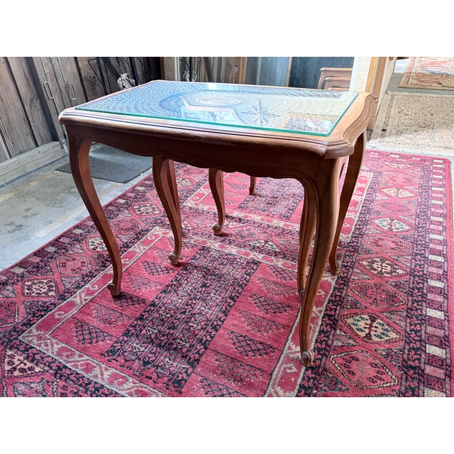 Vintage Nesting Tables in Wood and Caning Under Glass, Set of 3 For Sale - Image 11 of 12